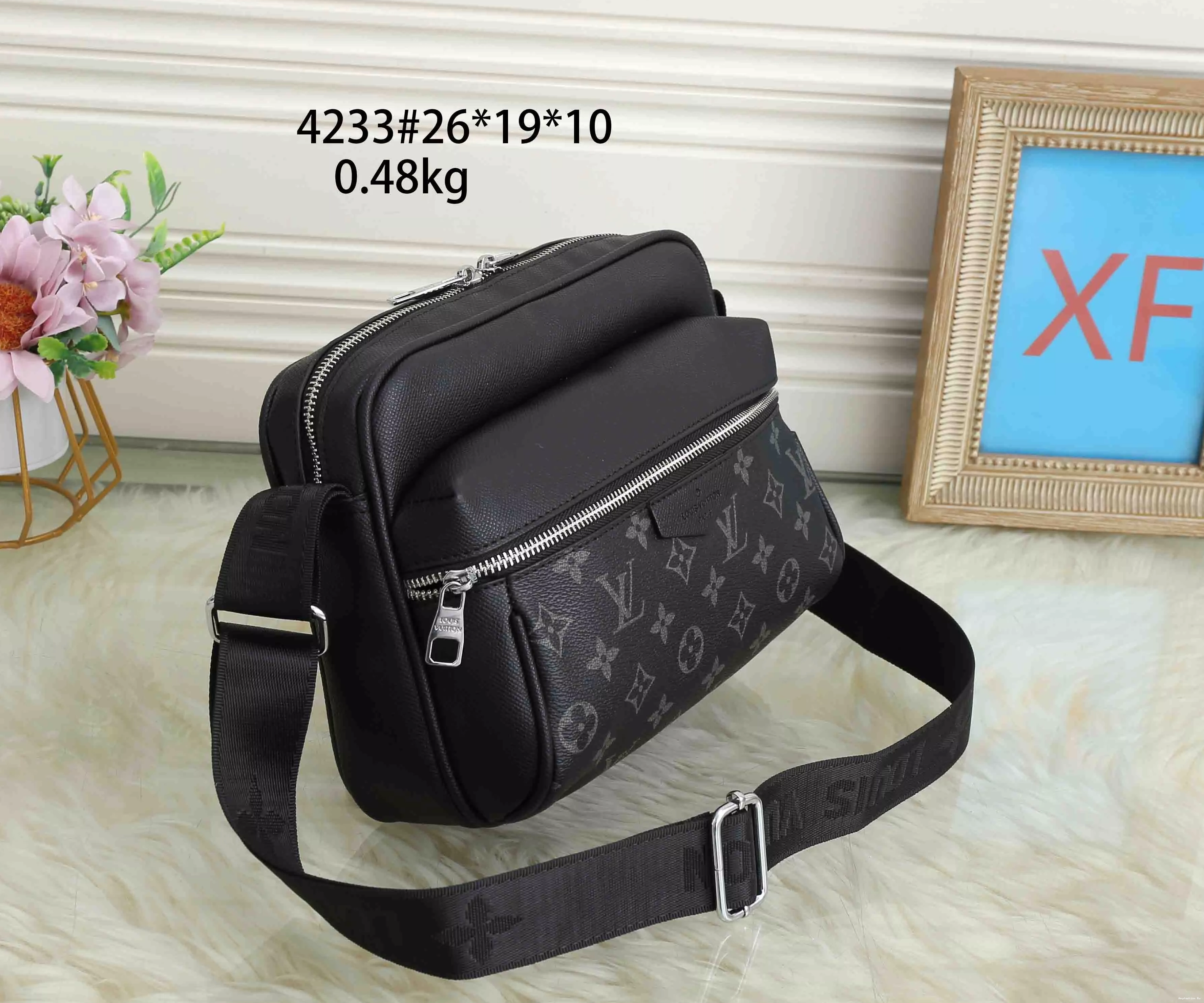 UrbanStyle 5230 Louis For Bags Men Vuitton Messenger 0402